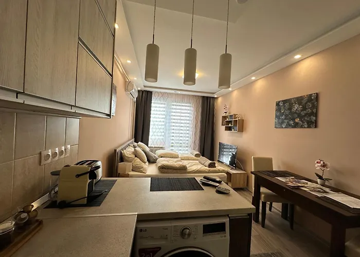 Mia Apartman